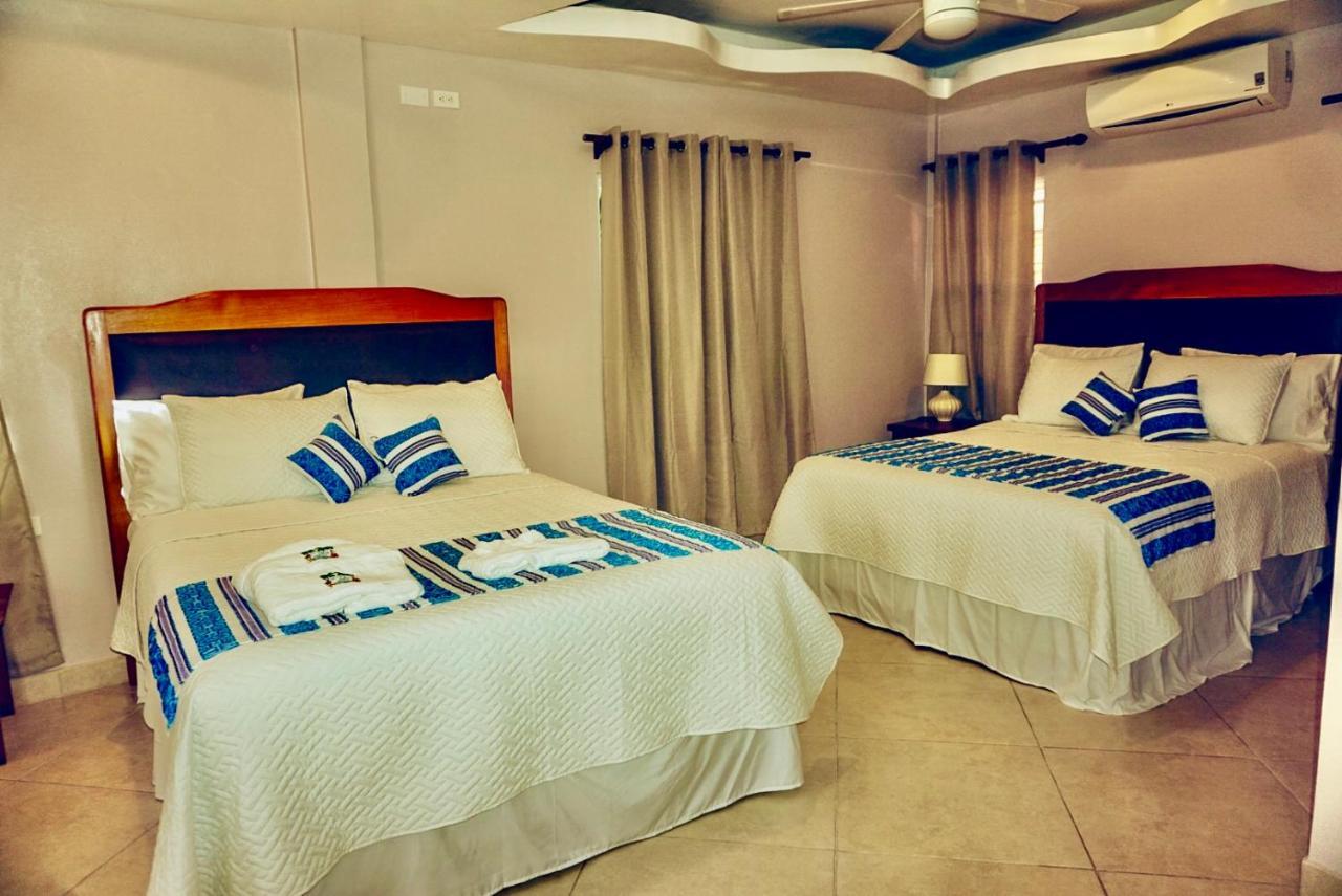 La Isla Resort Caye Caulker Eksteriør bilde