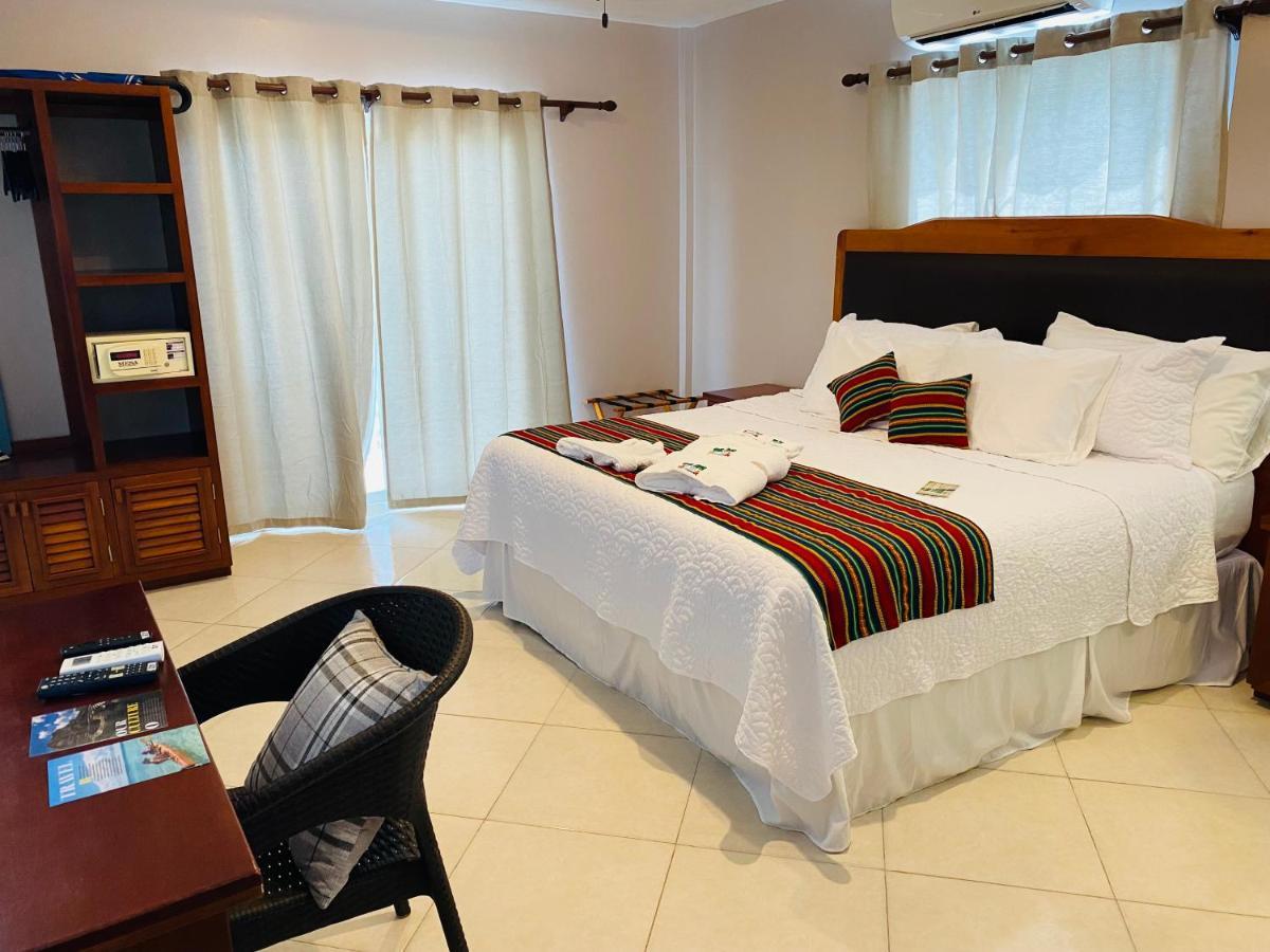 La Isla Resort Caye Caulker Eksteriør bilde