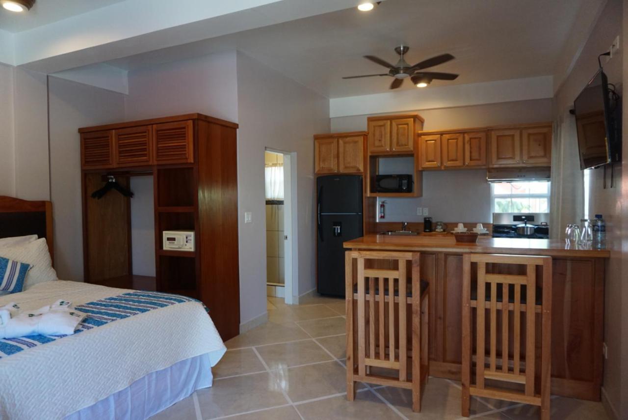 La Isla Resort Caye Caulker Eksteriør bilde