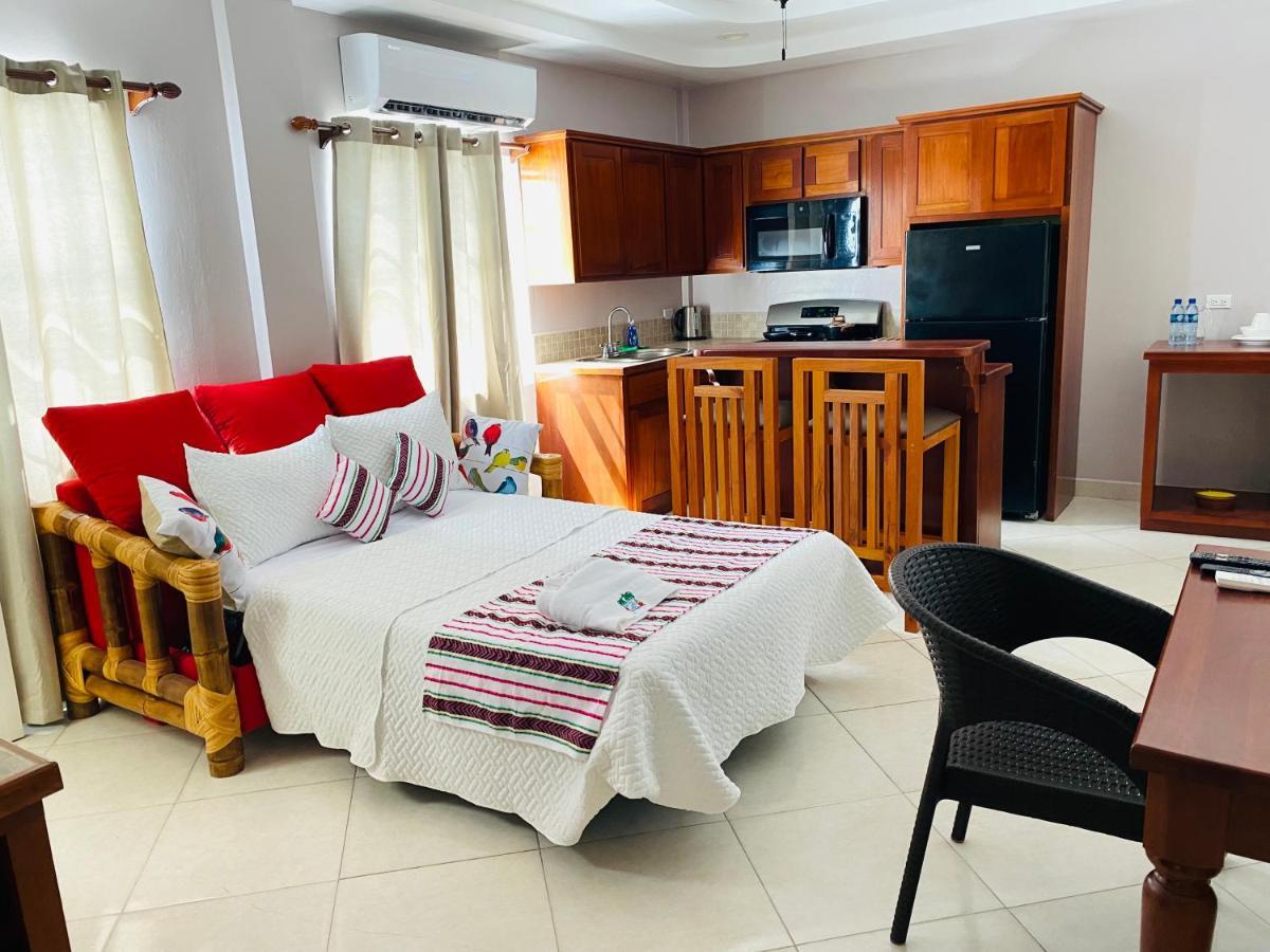 La Isla Resort Caye Caulker Eksteriør bilde